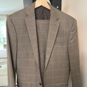 H&M Men’s Suit – Jacket 40R / Pants 30 – Worn Twice – Excellent Condition